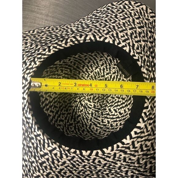 Coco + Carmen Women’s Black and White Woven Sun Hat One Size - Picture 8 of 8